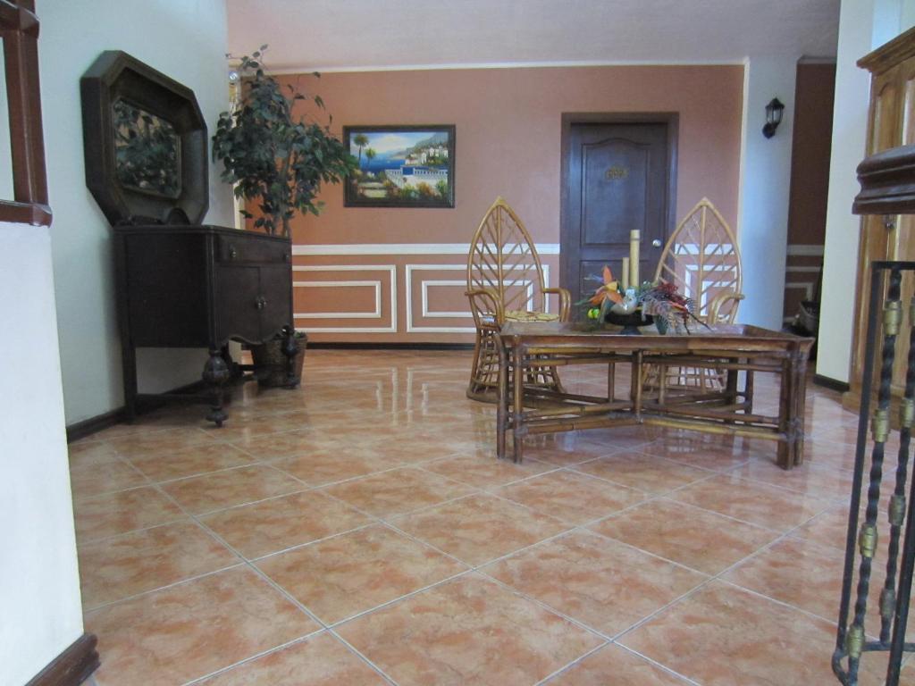 Chateau Del Mar Davao City Extérieur photo
