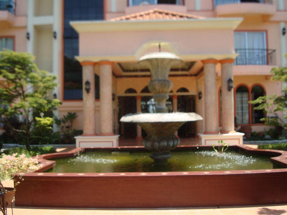 Chateau Del Mar Davao City Extérieur photo