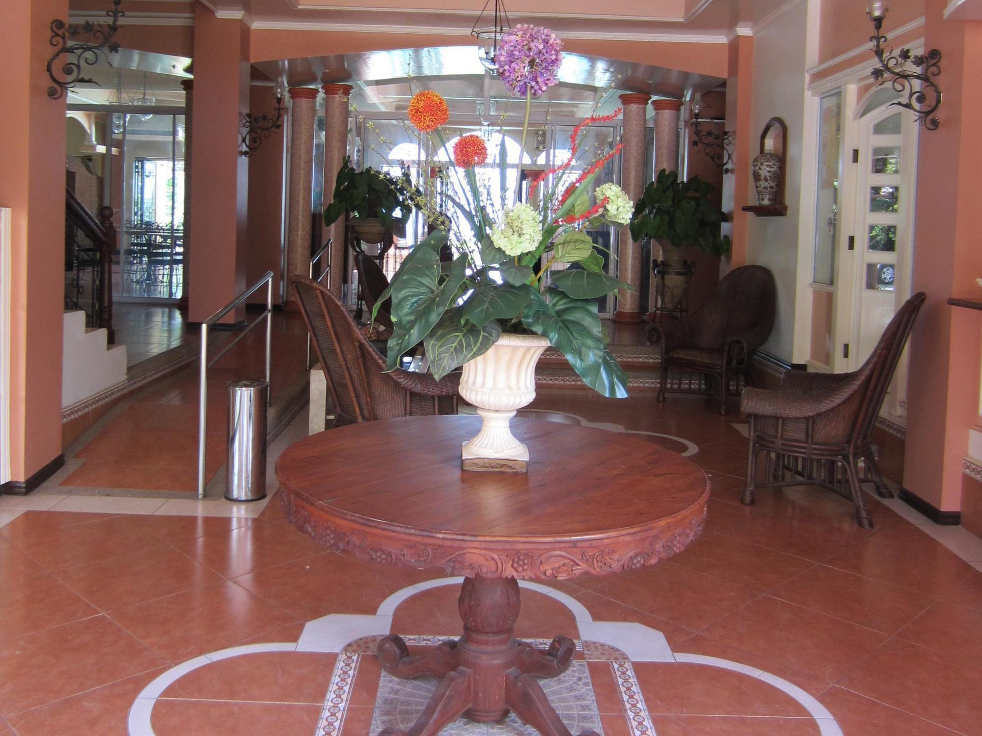 Chateau Del Mar Davao City Extérieur photo