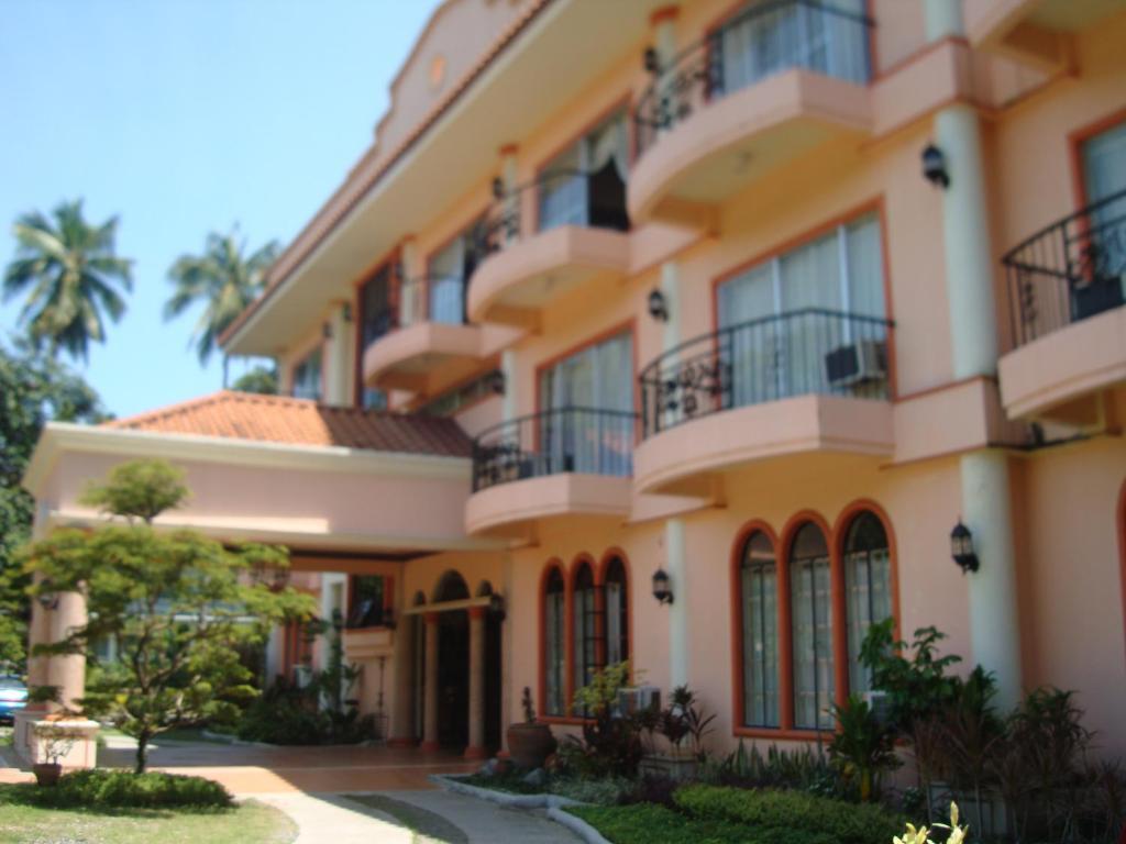 Chateau Del Mar Davao City Extérieur photo