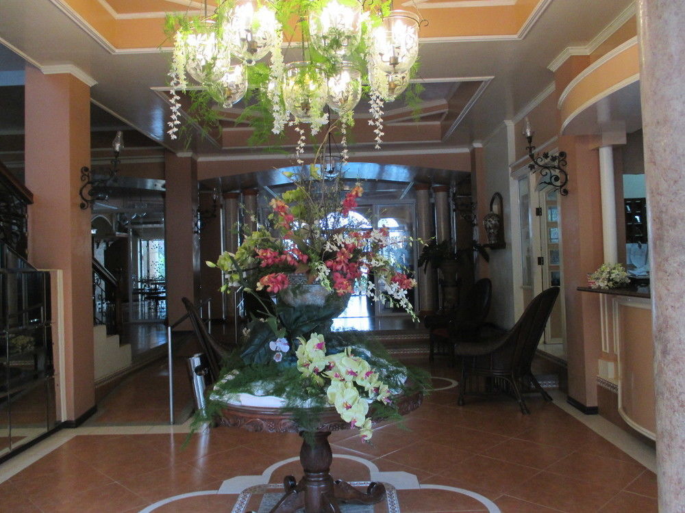 Chateau Del Mar Davao City Extérieur photo