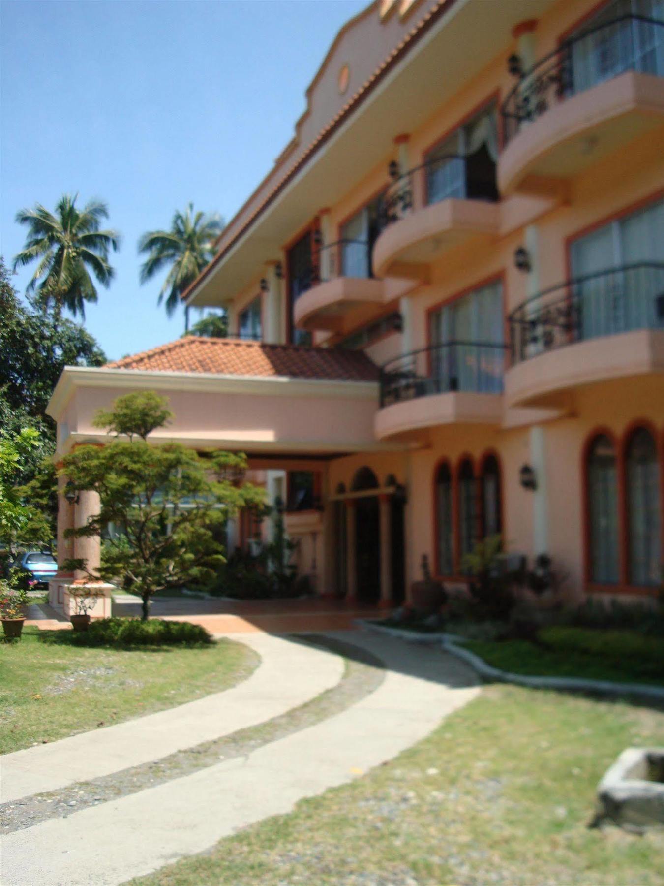 Chateau Del Mar Davao City Extérieur photo