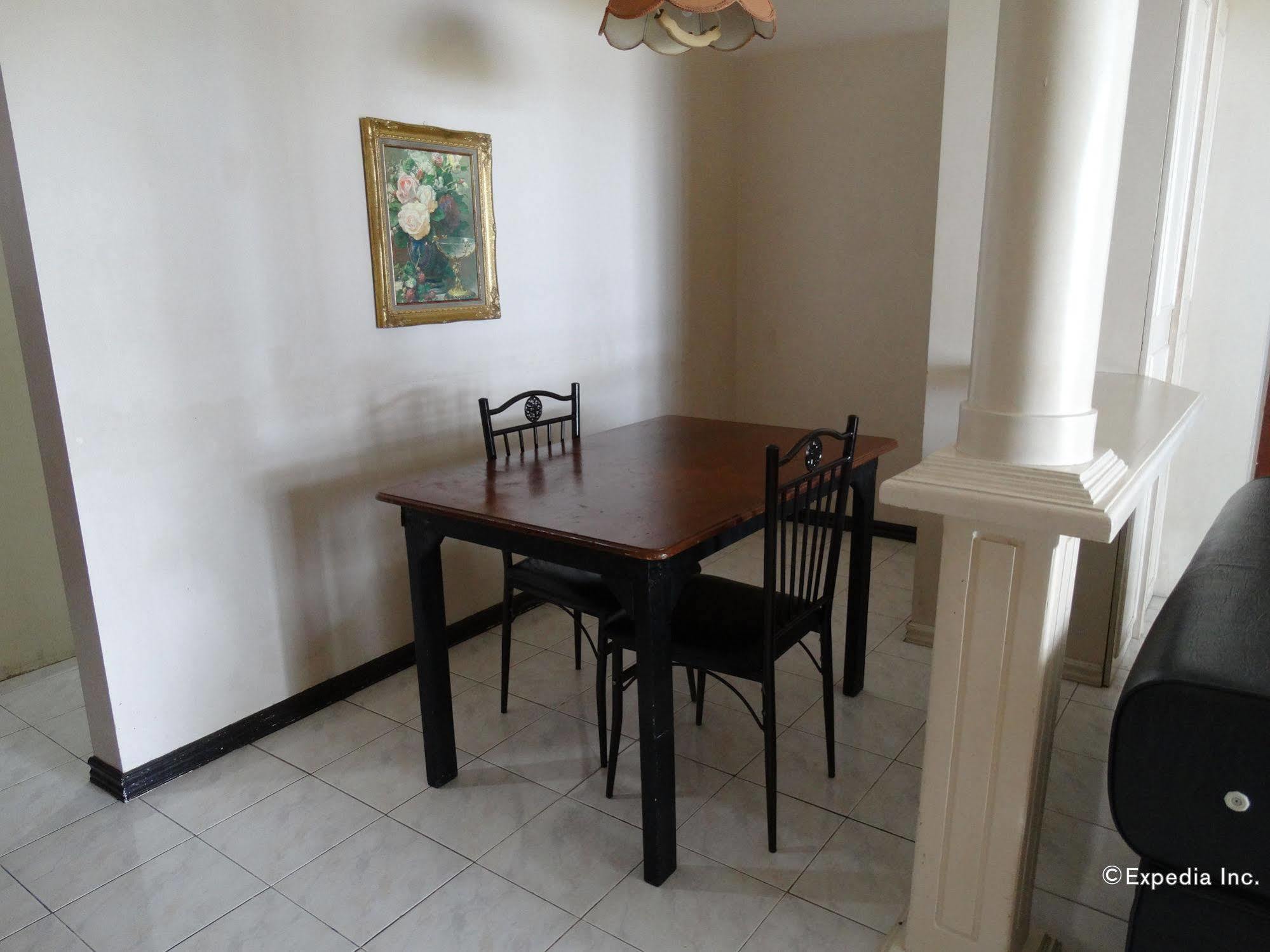 Chateau Del Mar Davao City Extérieur photo