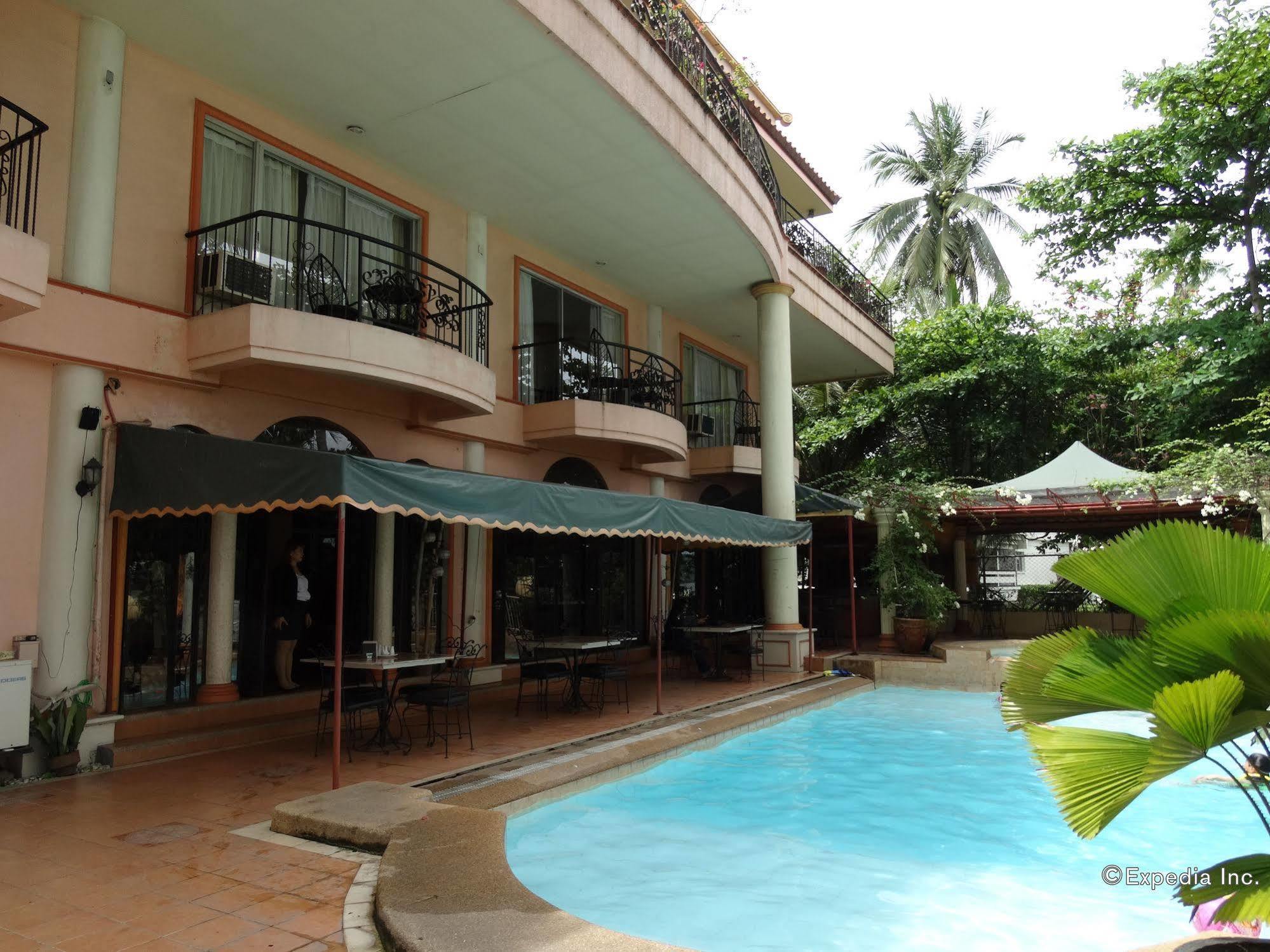 Chateau Del Mar Davao City Extérieur photo