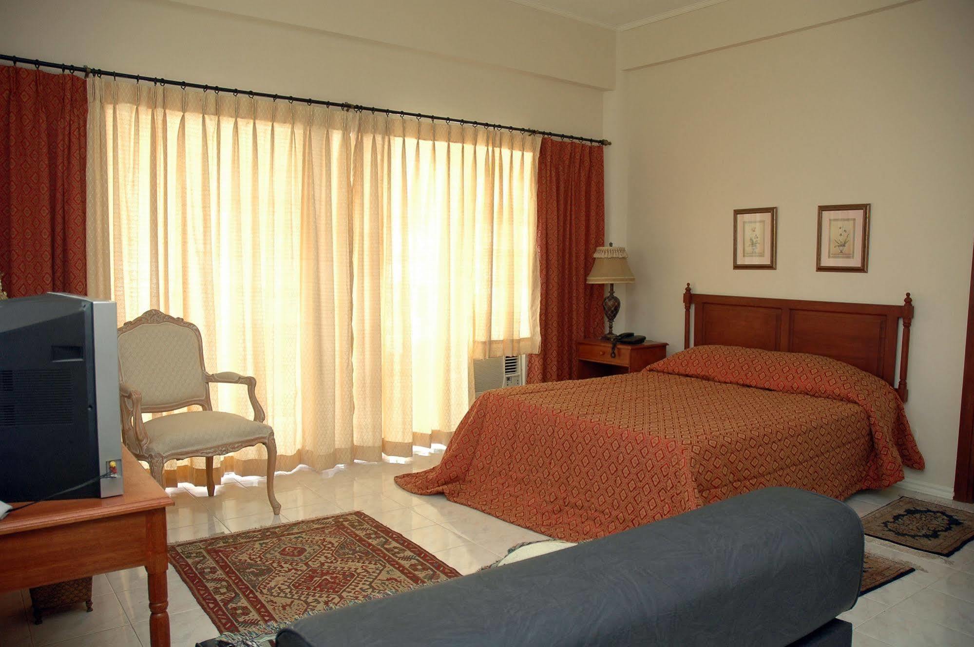 Chateau Del Mar Davao City Extérieur photo