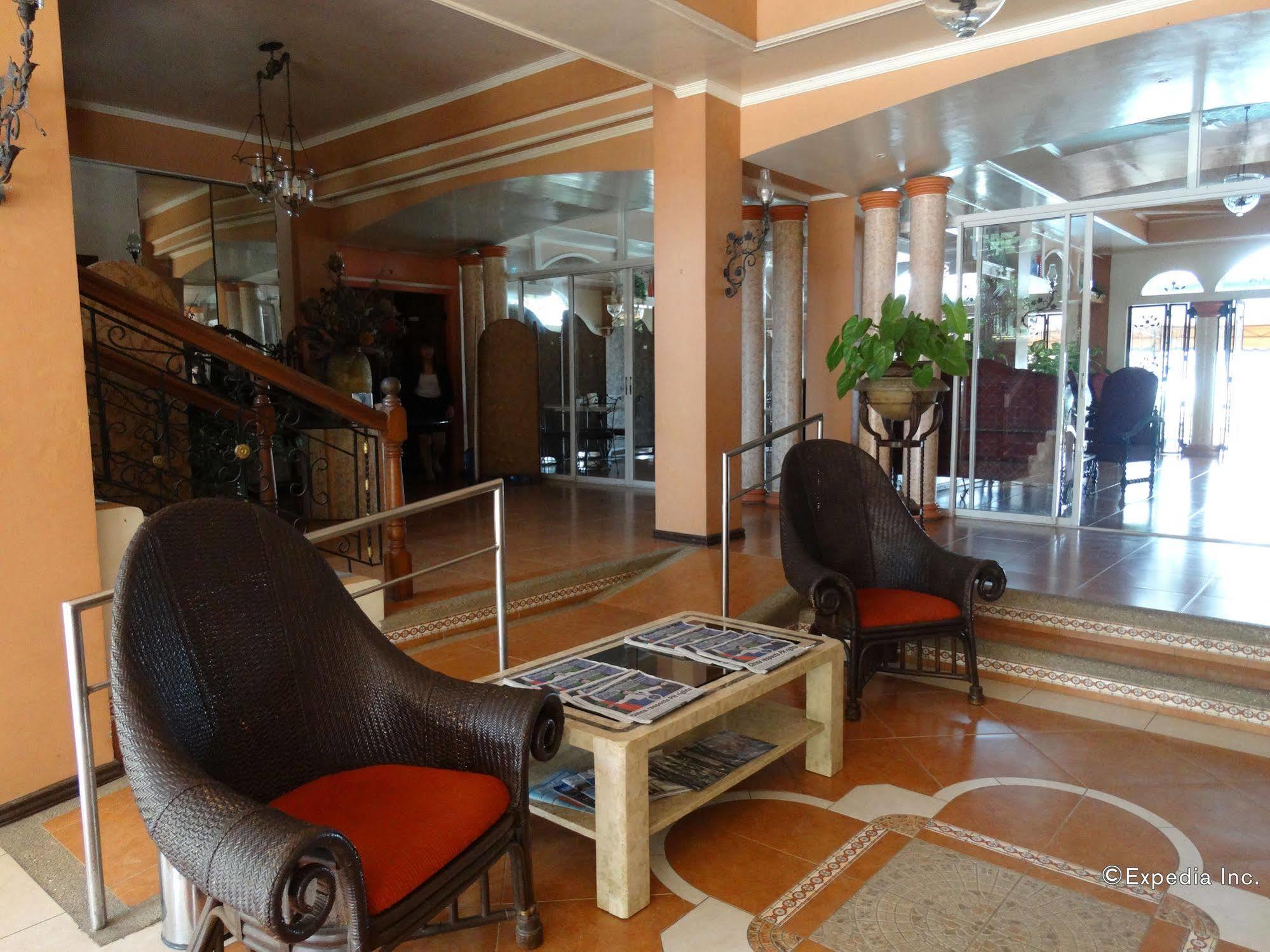 Chateau Del Mar Davao City Extérieur photo